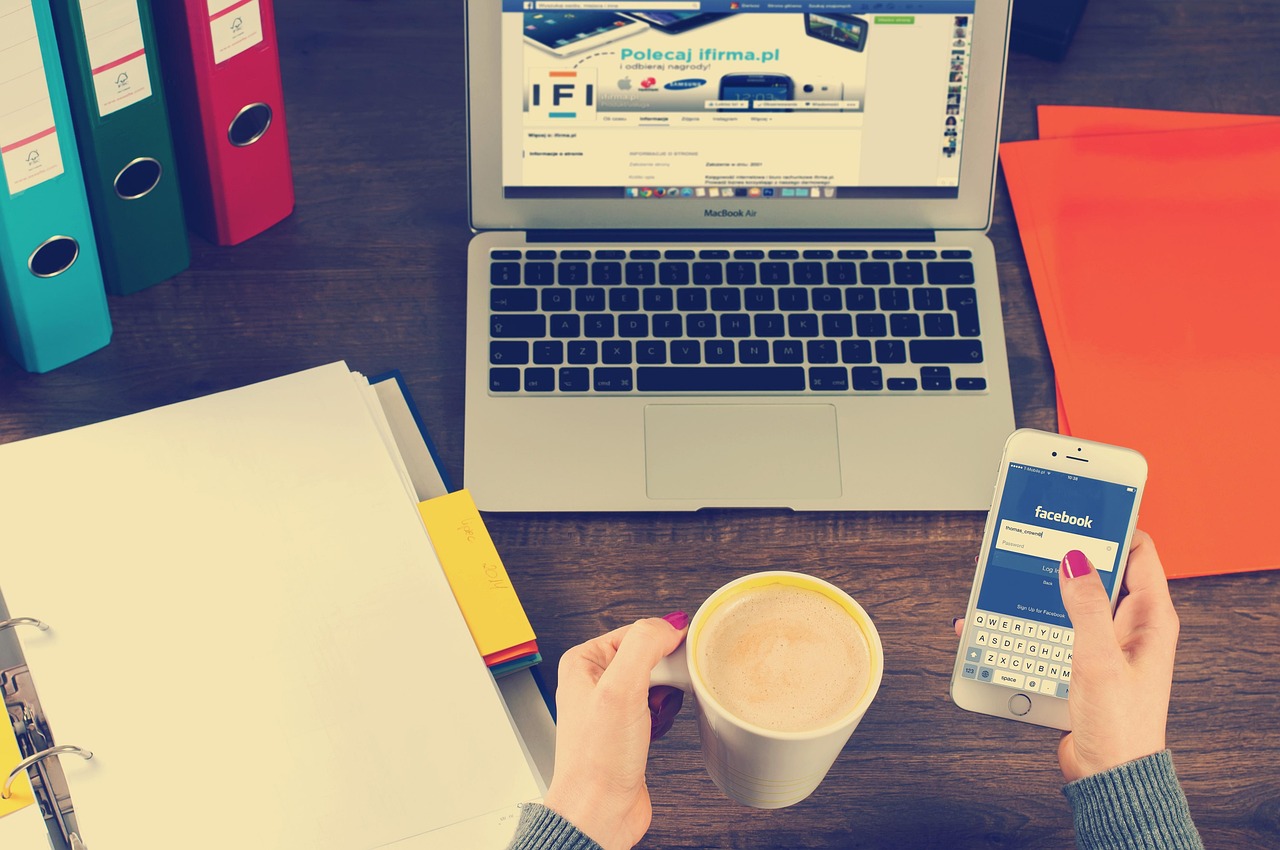 How To Earn Money From Facebook